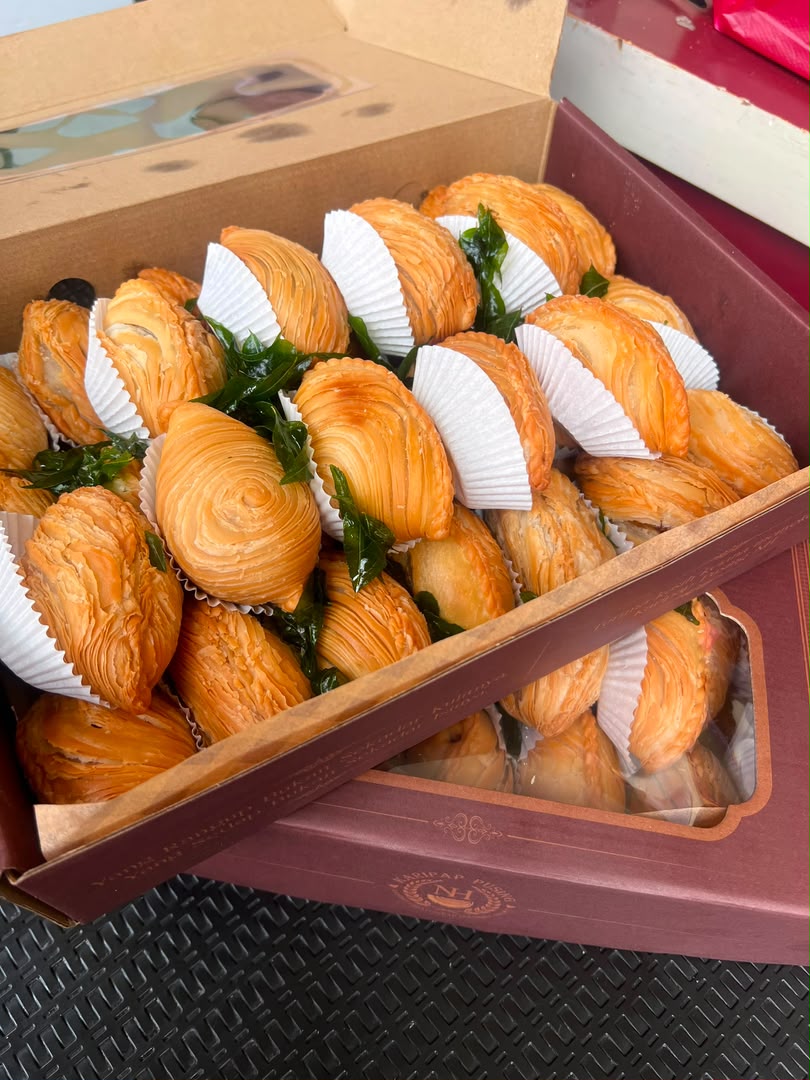 Premium Ready-to-Eat Box (30 Pieces)