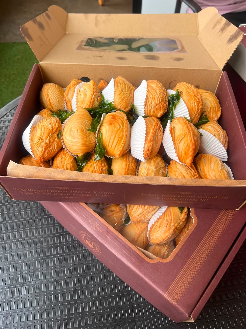 Premium Ready-to-Eat Box (30 Pieces)